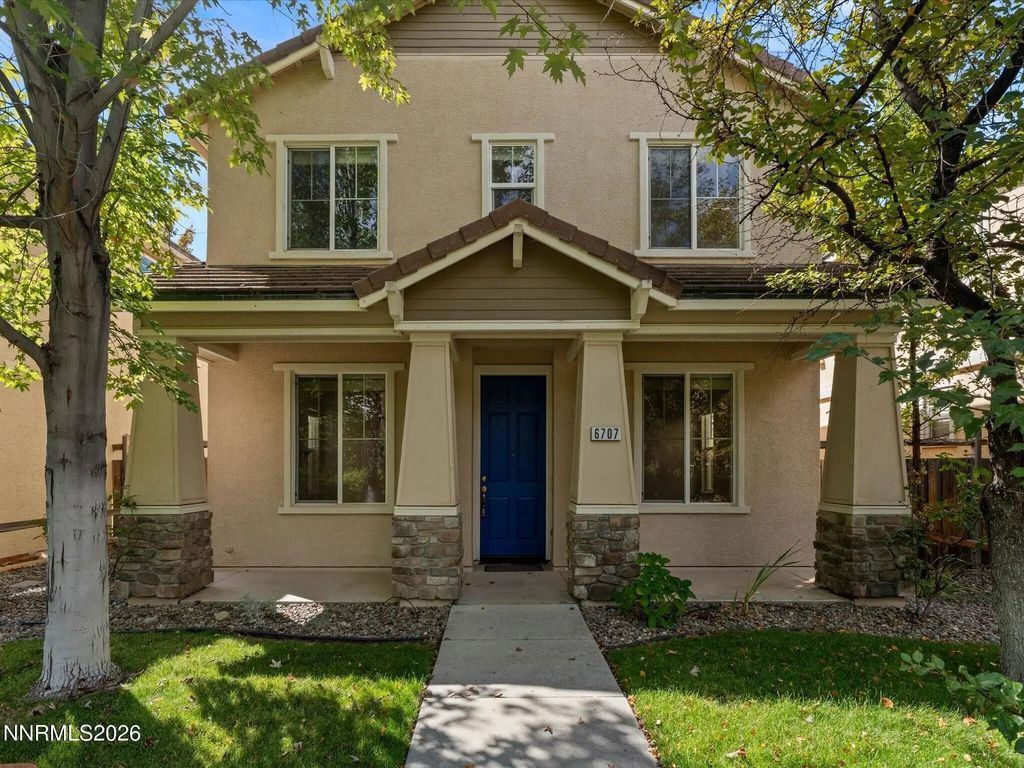 6707 S Gaja Loop, Sparks