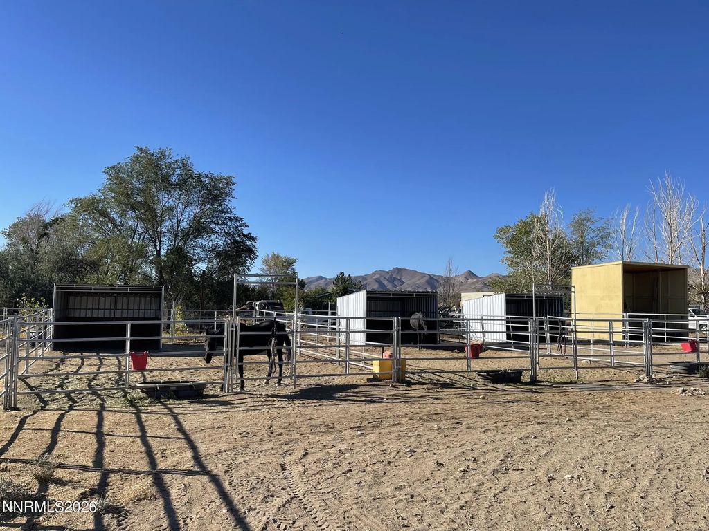 31 Amanette Way, Yerington