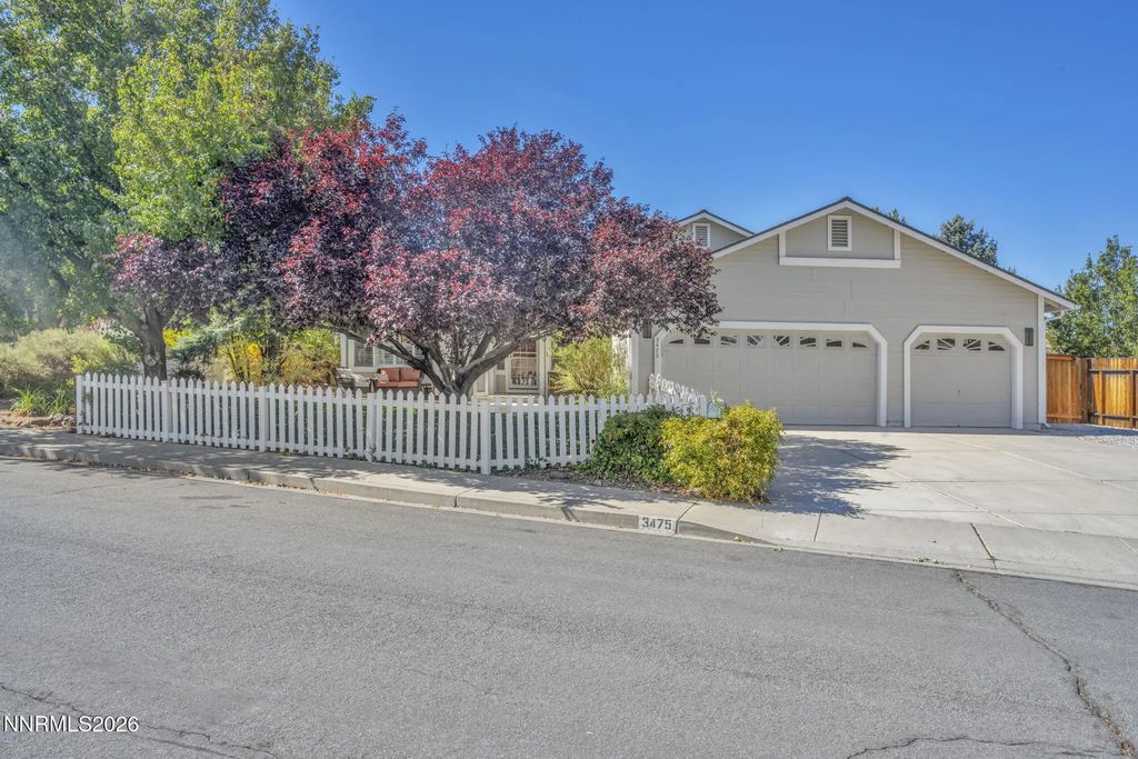 3475 University Green Drive, Reno