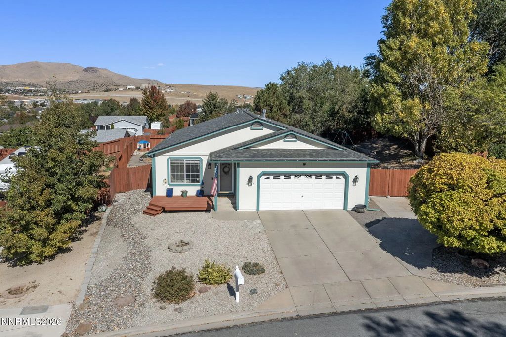 5687 Peach Court, Sun Valley