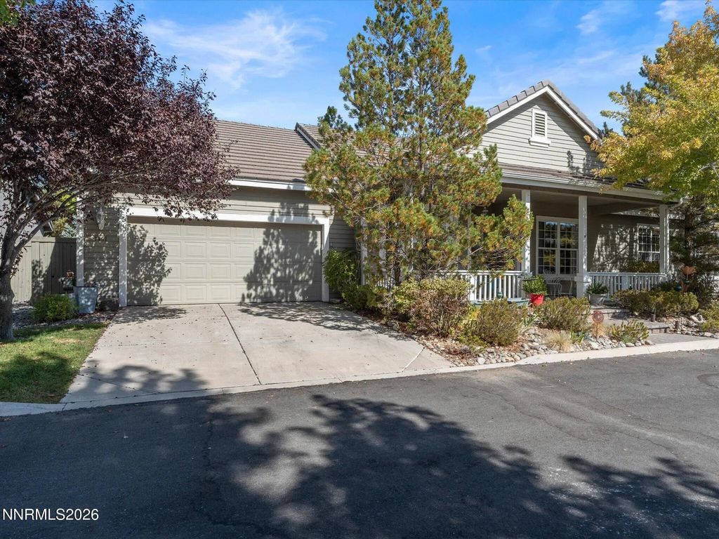 1441 Wild Wolf Way, Reno
