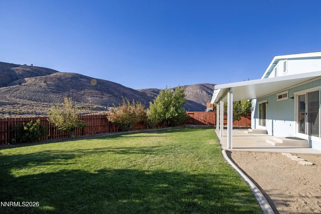 17930 Clear Lake Court, Reno