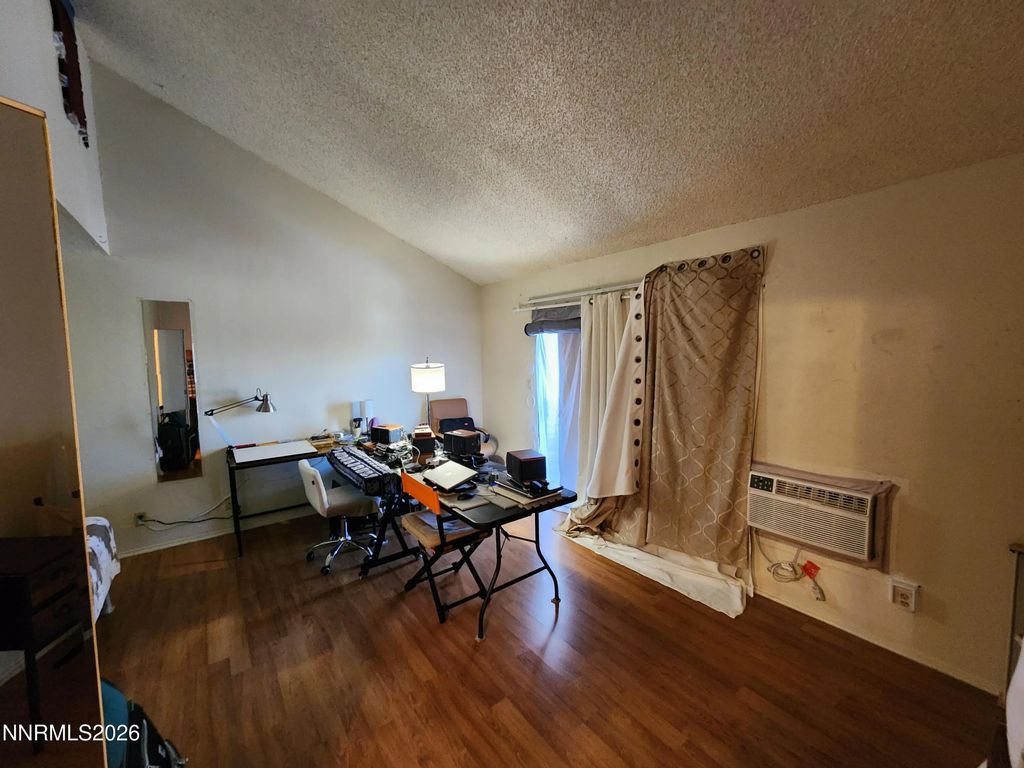 2450 Lymbery Street, Reno