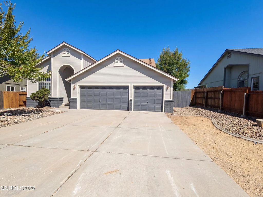 1465 Grand Point Way, Reno