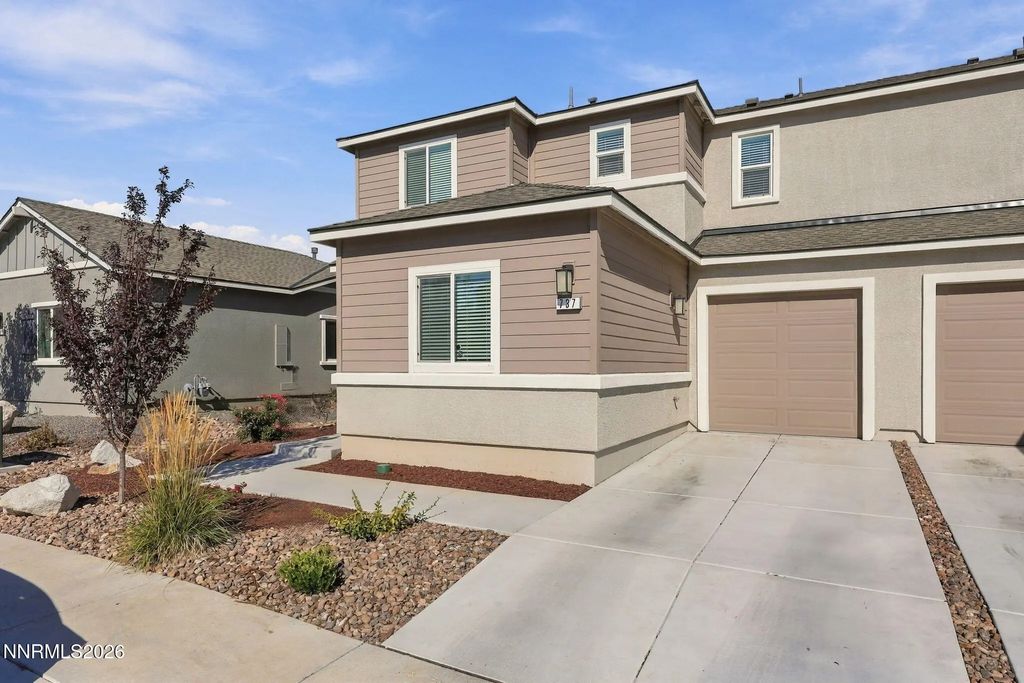 737 Hamilton Park Court, Reno