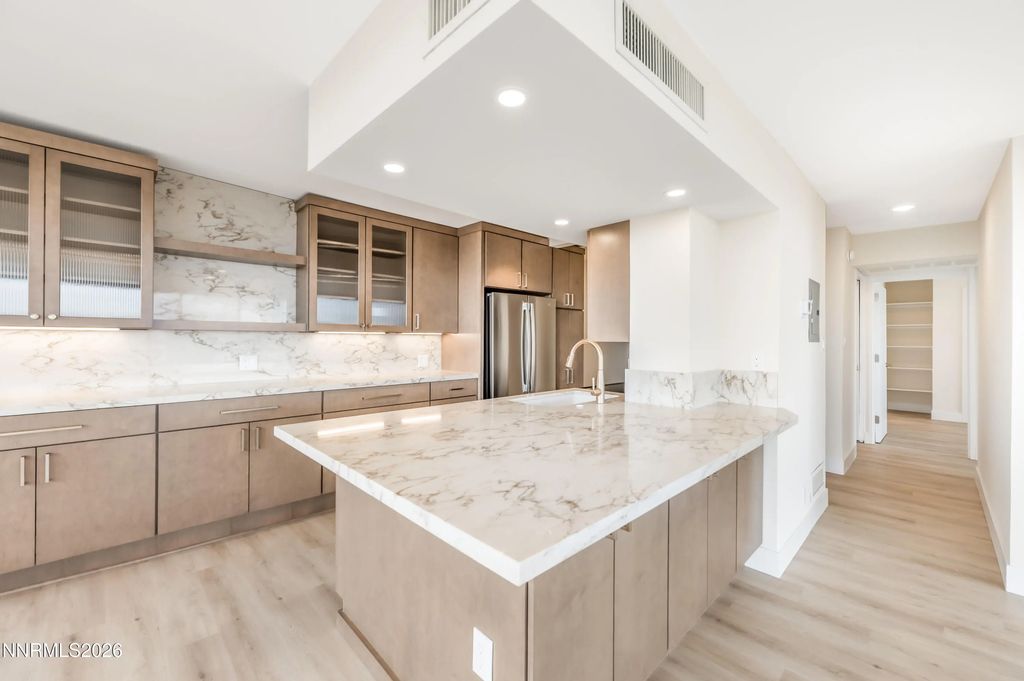 100 N Arlington Avenue Unit 20e, Reno