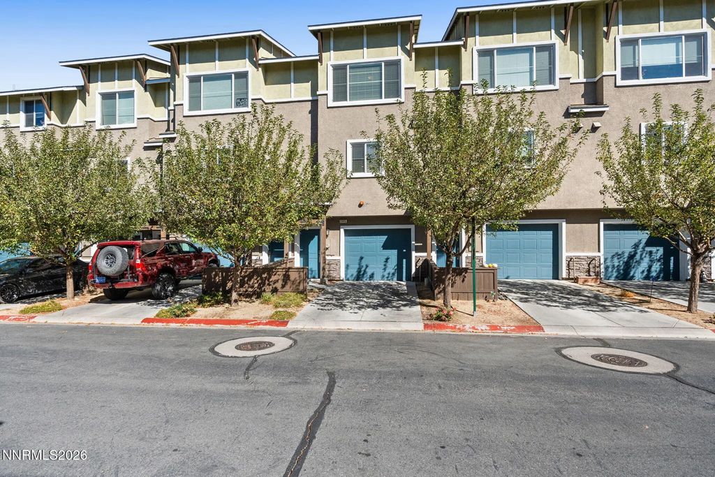 2805 Elsie Irene Lane, Reno