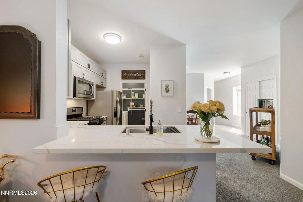 900 S Meadows Parkway 1423, Reno