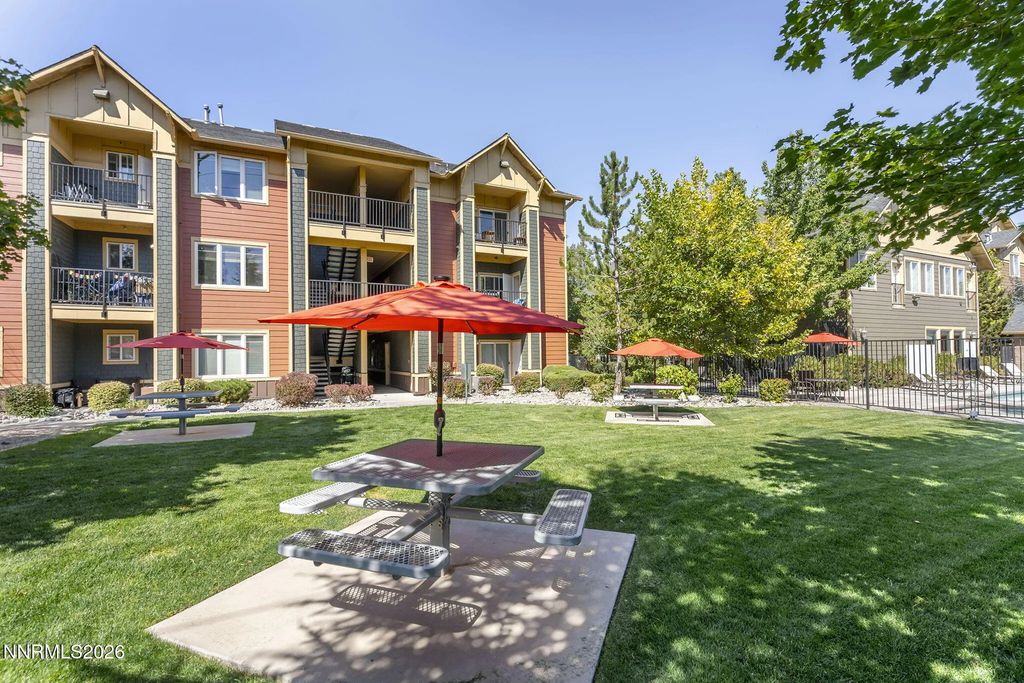 1450 Idlewild Drive Unit 1021, Reno