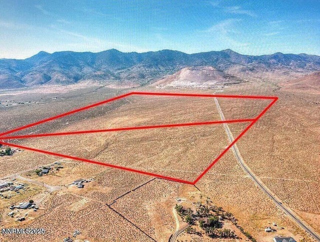 01 Pinenut Road, Dayton