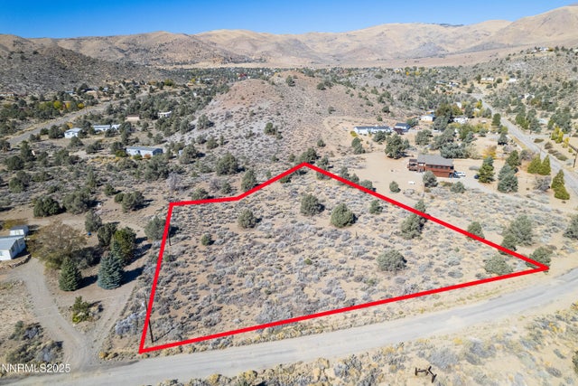 1340 Hematite Court, Topaz Ranch Estates