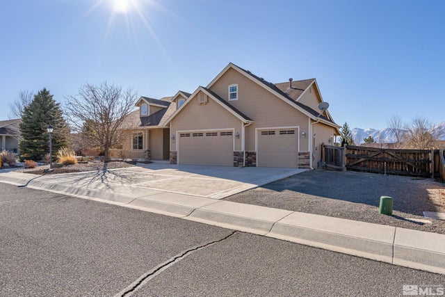 2937 La Cresta Circle, Minden