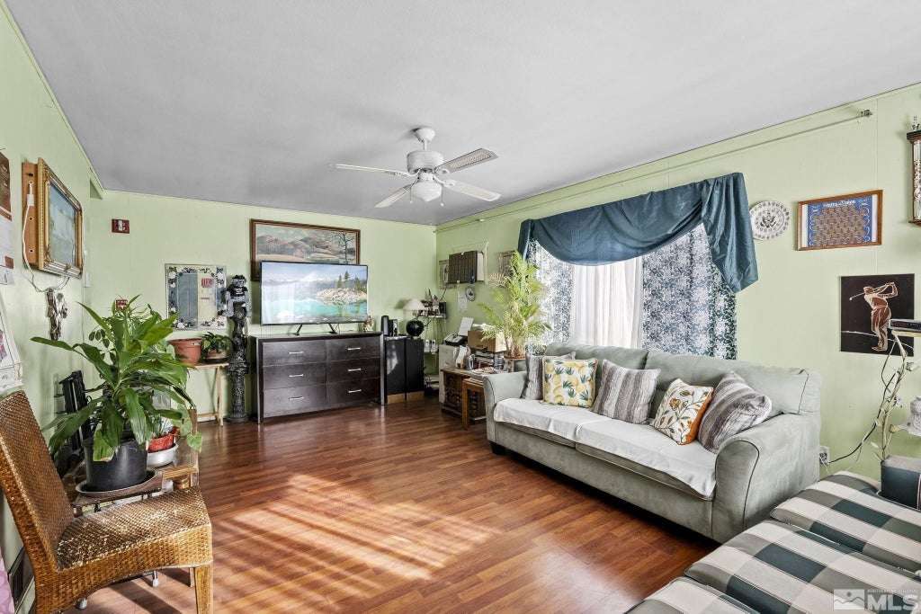 1885 Castle Way, Reno