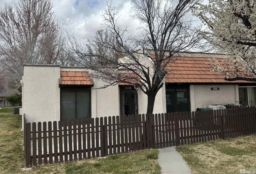 1020 Baywood Drive B, Sparks