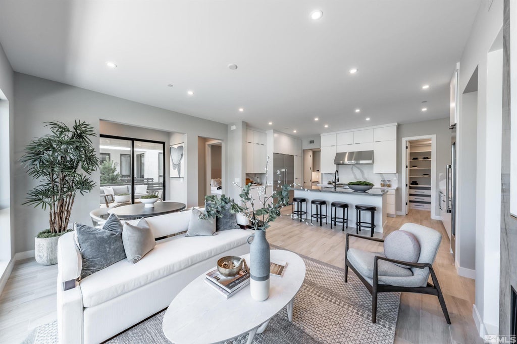 47 Campolina Street 23-1, Reno