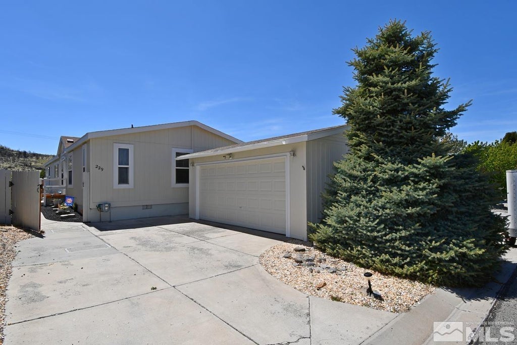 229 Mark Street, Gardnerville