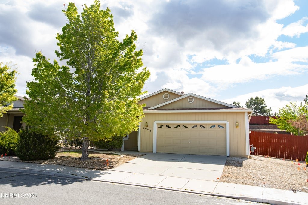 17330 Desert Lake Drive, Reno