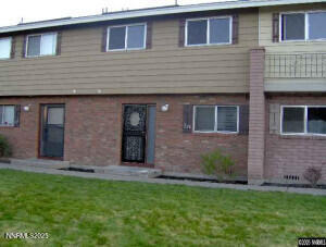528 Smithridge Park, Reno