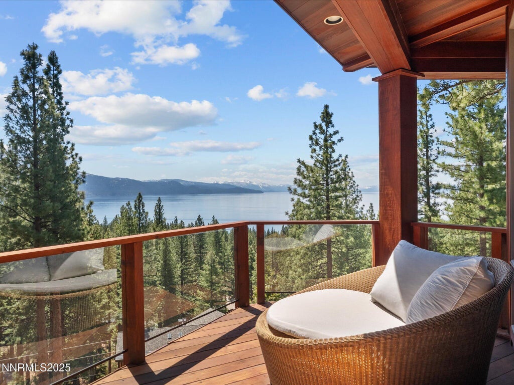 563 Knotty Pine Drive, Incline Village