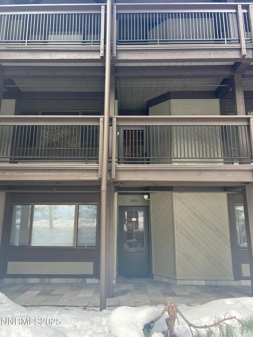 333 Ski Way 253, Incline Village
