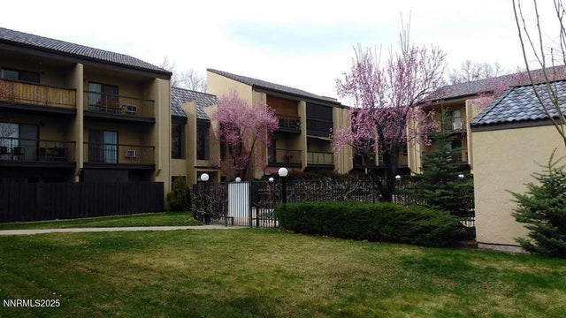 2450 Lymbery Street Apt 107, Reno