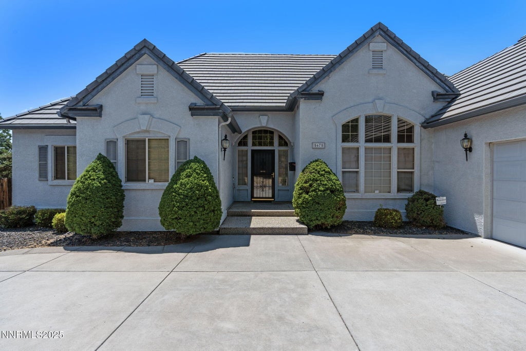 5675 E Hidden Valley Drive, Reno