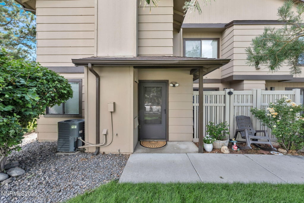 4777 Reggie Road, Reno