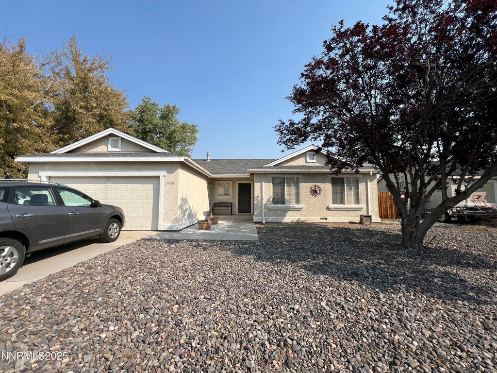 1740 Johns Circle, Fernley