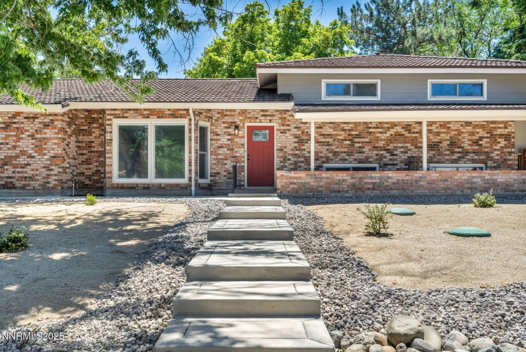 12015 Stoney Brook Drive, Reno