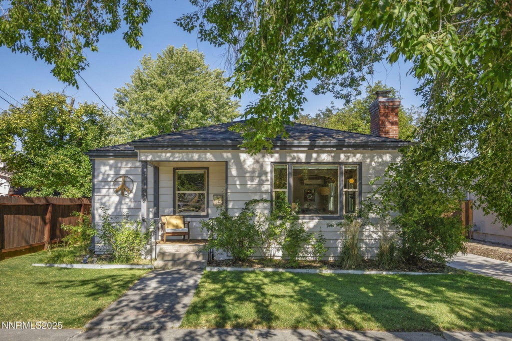 1130 Bon Rea Way, Reno