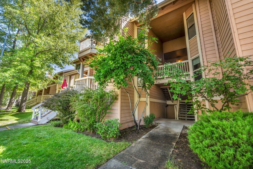 2875 Idlewild Drive Apt 14, Reno