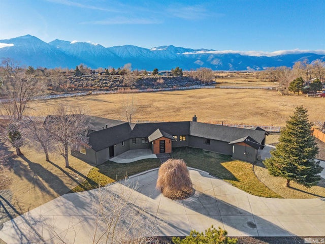 1450 Kerry Court, Gardnerville