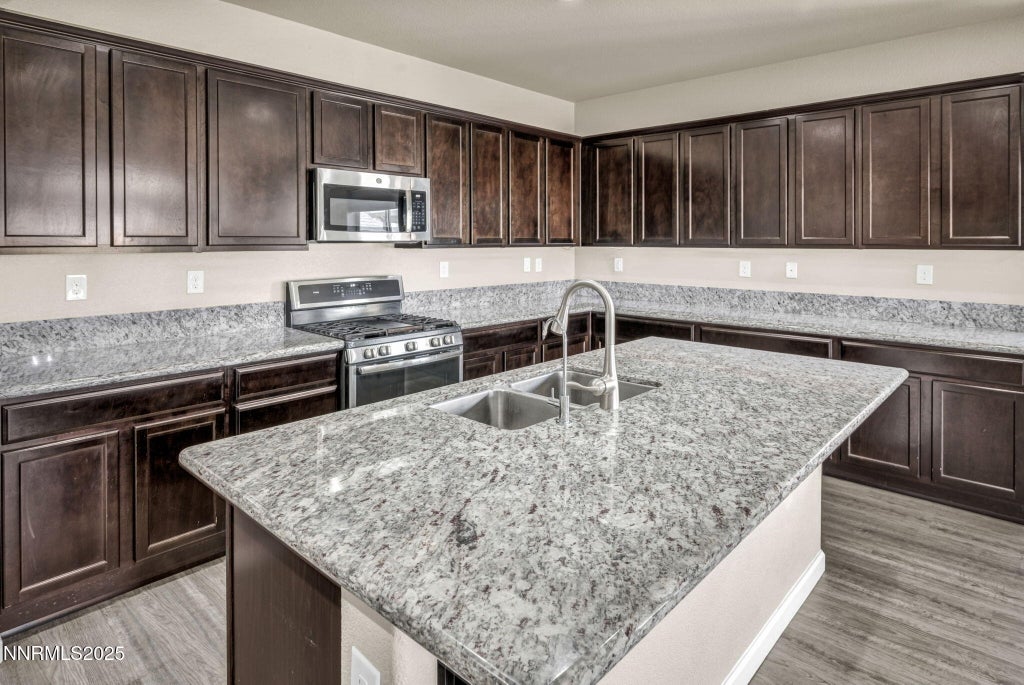 180 Walnut Drive, Fernley