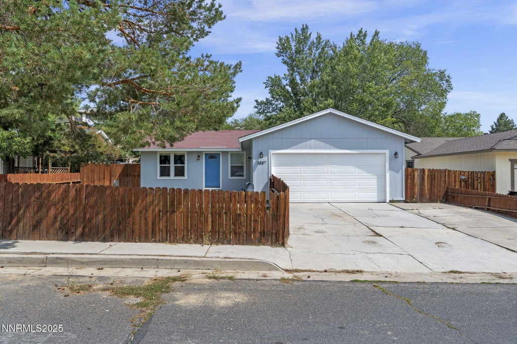 3887 Allen Glen Drive, Reno