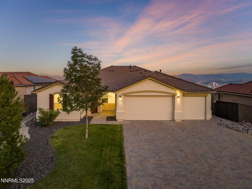1120 University Park Court, Reno