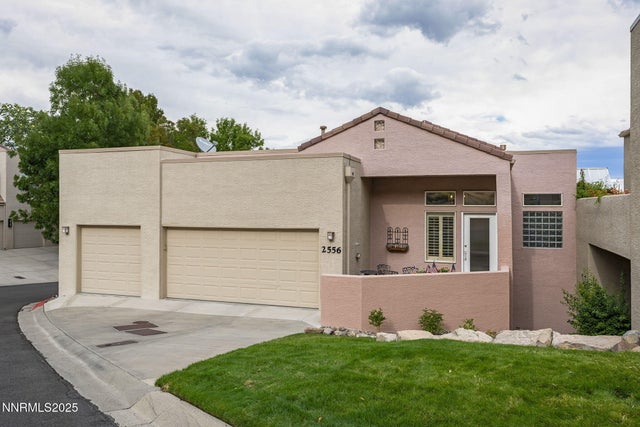 2556 Edgerock Road, Reno