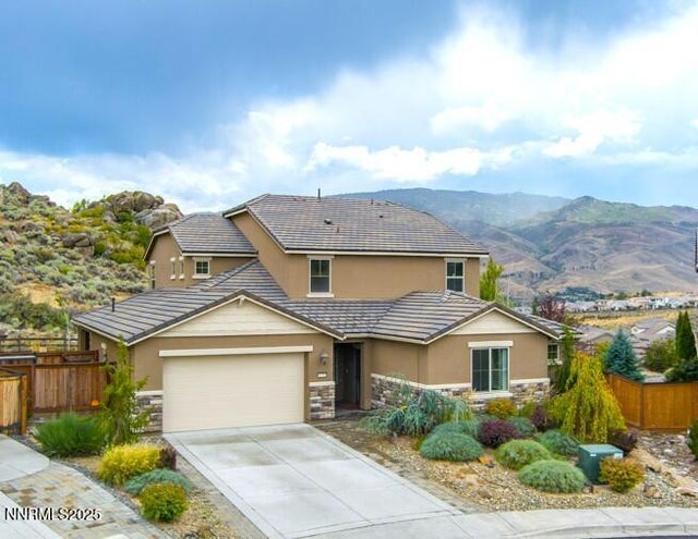 8750 Lost Creek Court, Reno
