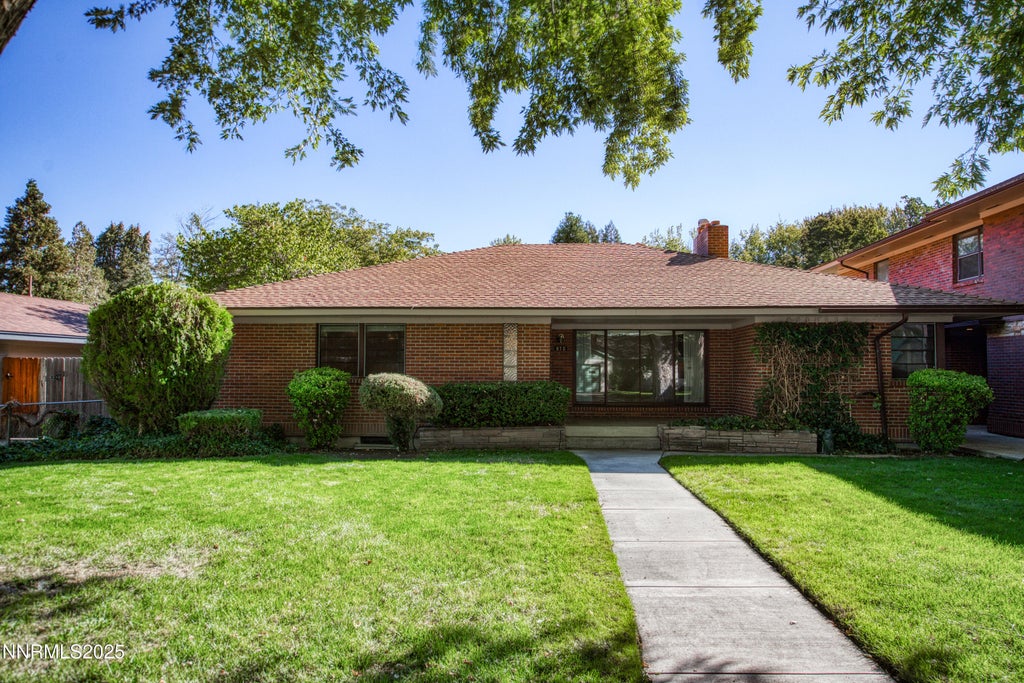 870 Lyman Avenue, Reno