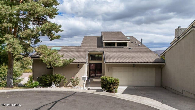 2220 Stone Mountain Circle, Reno