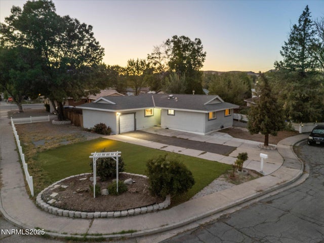 120 E Lenwood Drive, Sparks