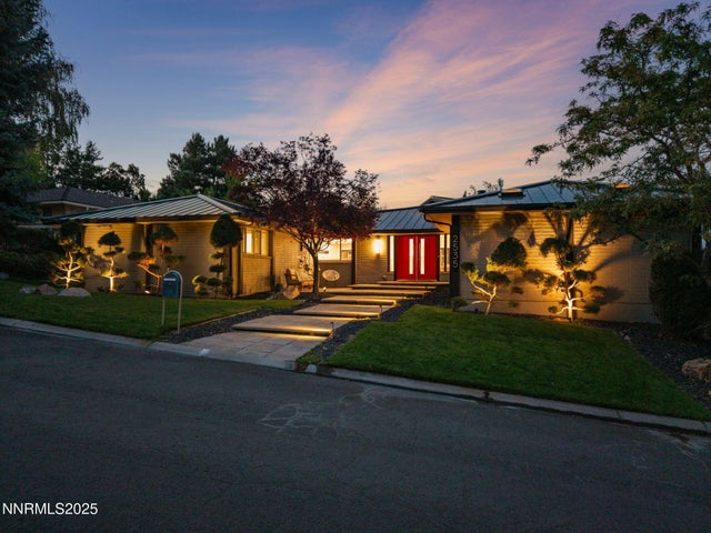 2535 W Lake Ridge Shores, Reno