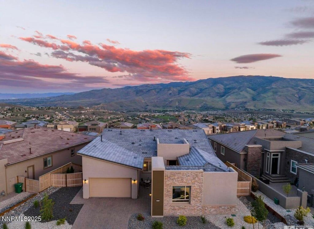 9176 Graycliff Lane, Reno