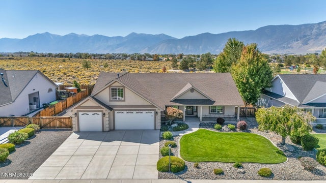 2882 La Cresta Circle, Minden