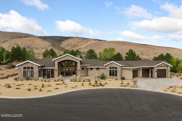 10755 Renegade Court, Reno