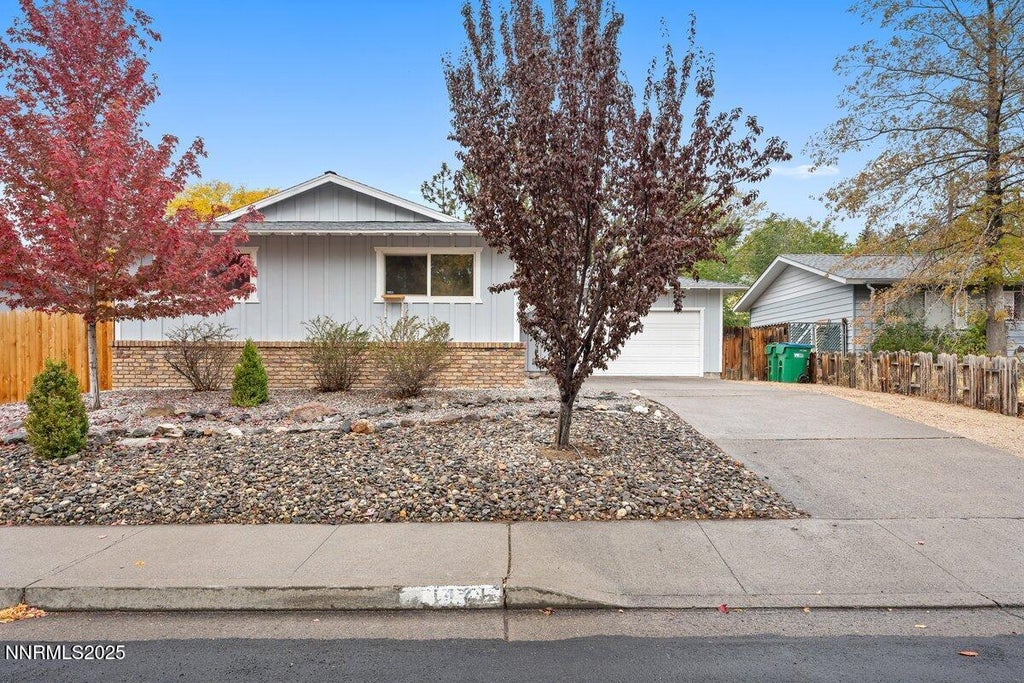 1421 Surf Way, Reno