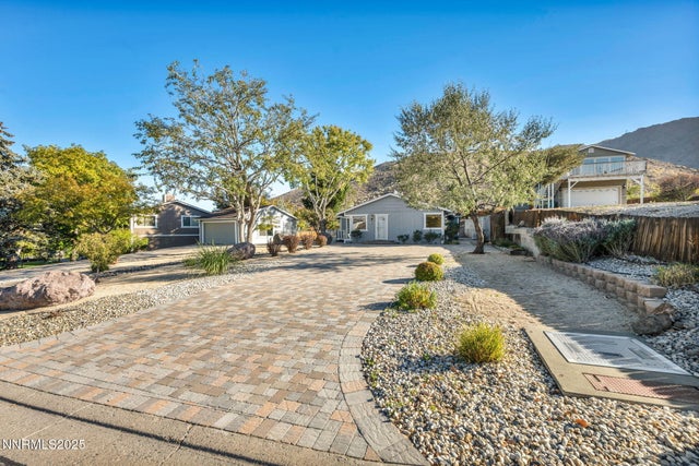 7385 N Pembroke Drive, Reno