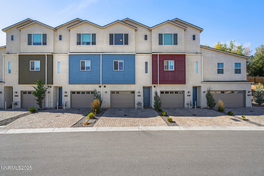 5013 Cavestone Road, Sun Valley