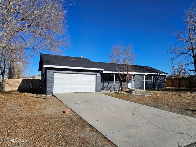 1312 Jobs Peak Drive, Gardnerville