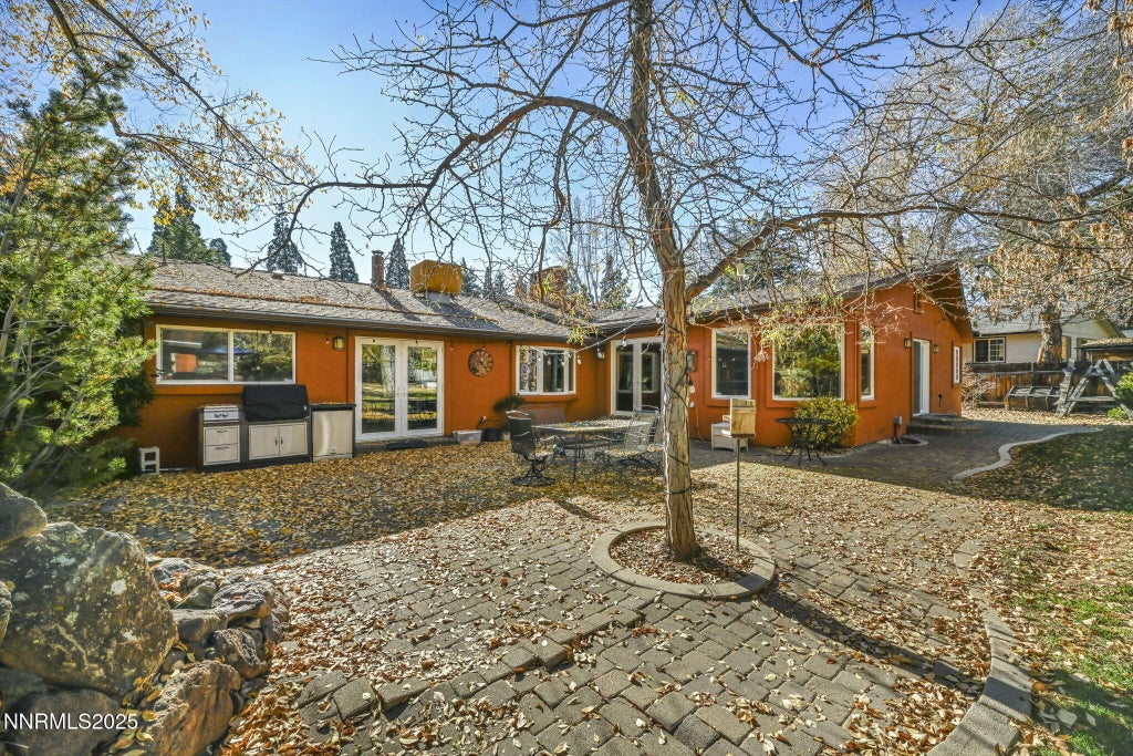 1165 Harvey Ln., Reno