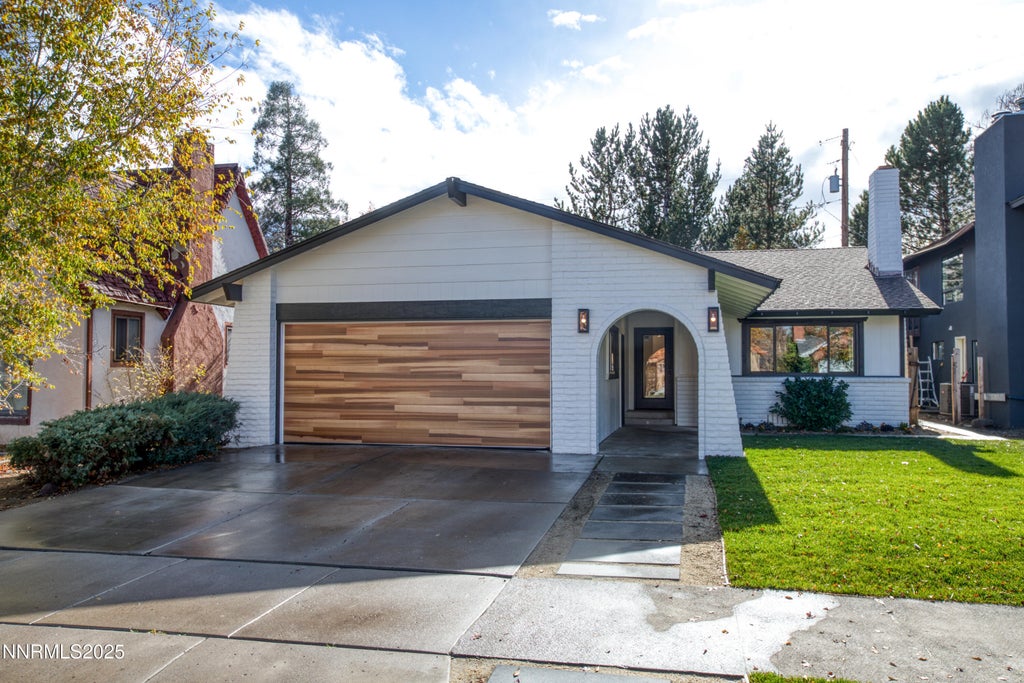 650 John Fremont Drive, Reno
